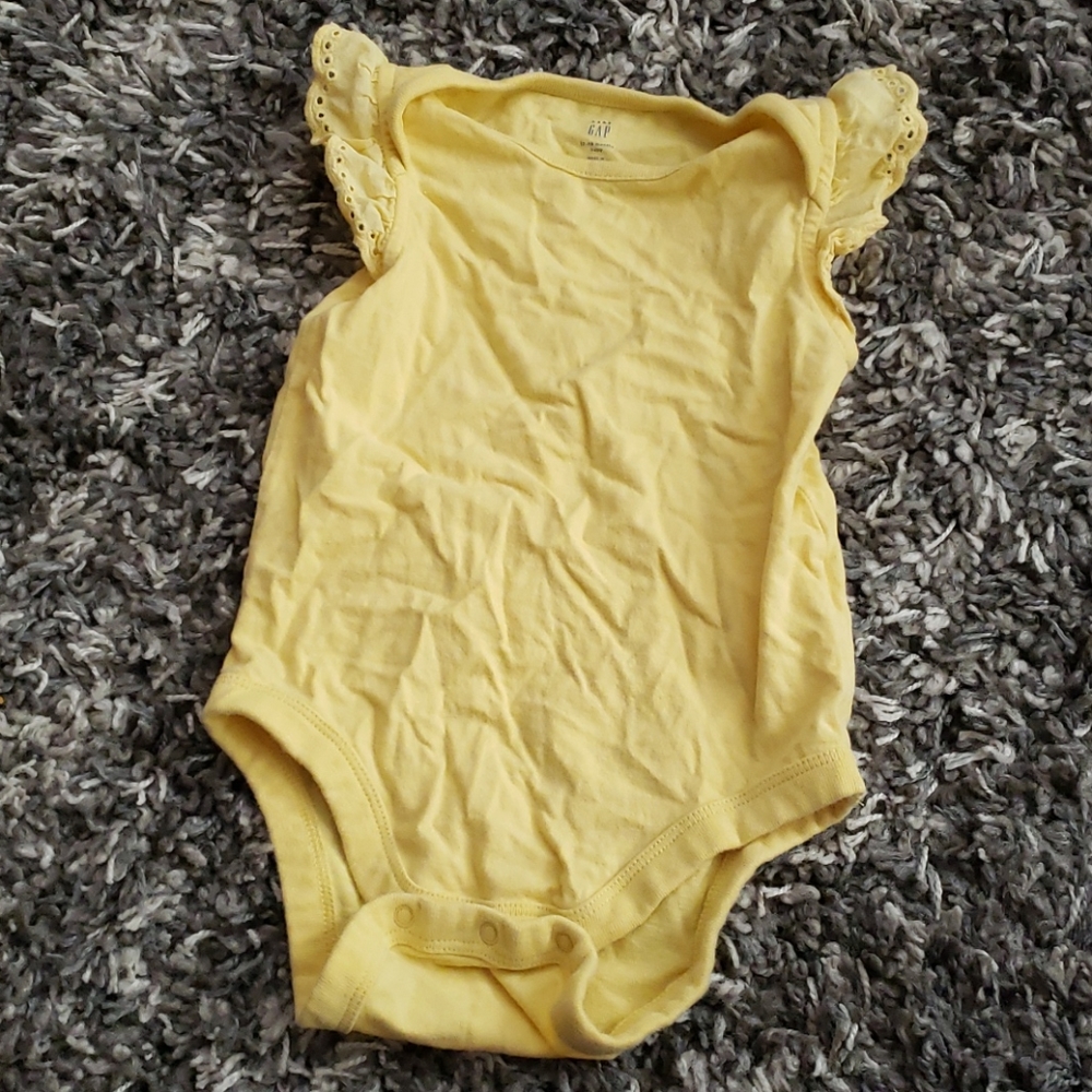 Gap flutter sleeve onesie